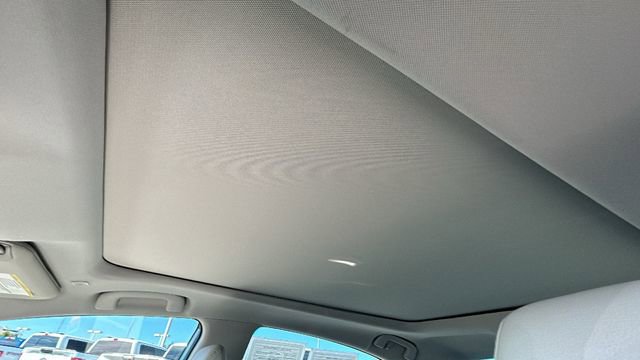 Used 2025 Toyota Camry XLE w/ Premium Plus Package image 24