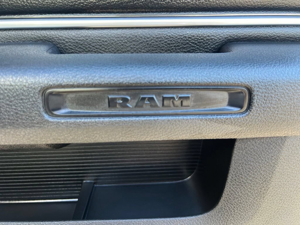 Used 2024 RAM 1500 Warlock RWD image 48