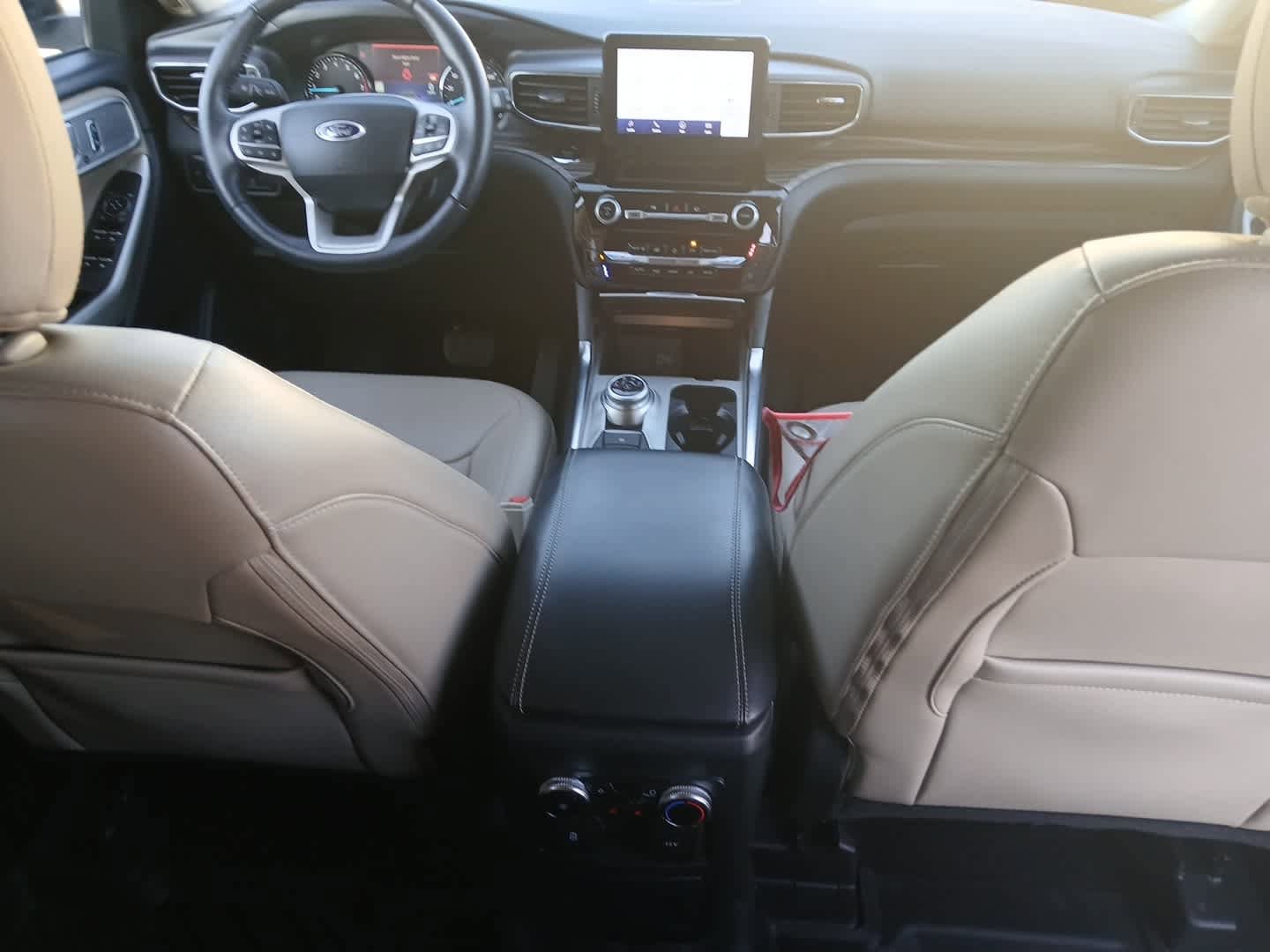 Used 2023 Ford Explorer Limited AWD/4WD image 71