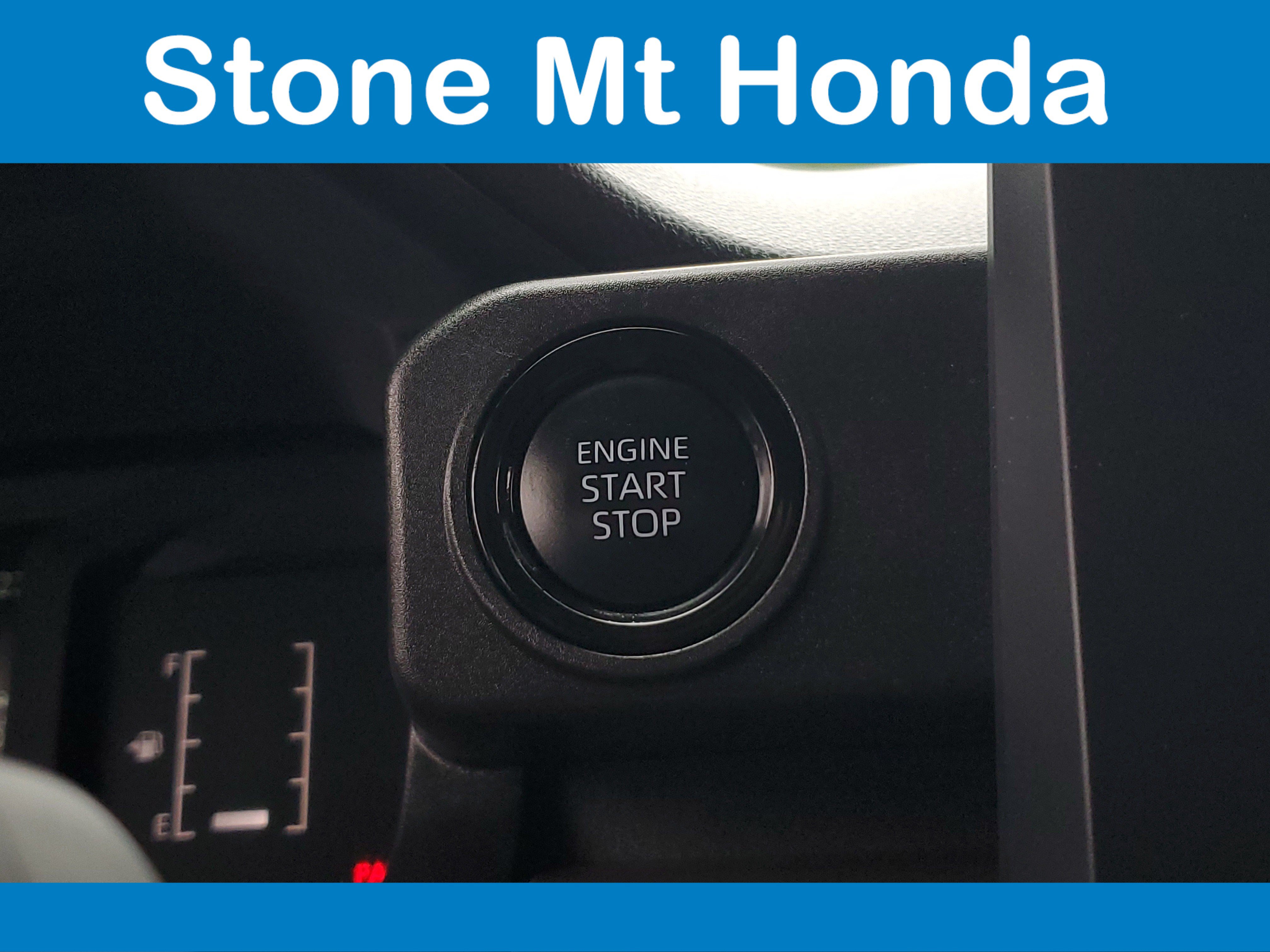 Used 2025 Toyota Tacoma SR5 RWD image 32
