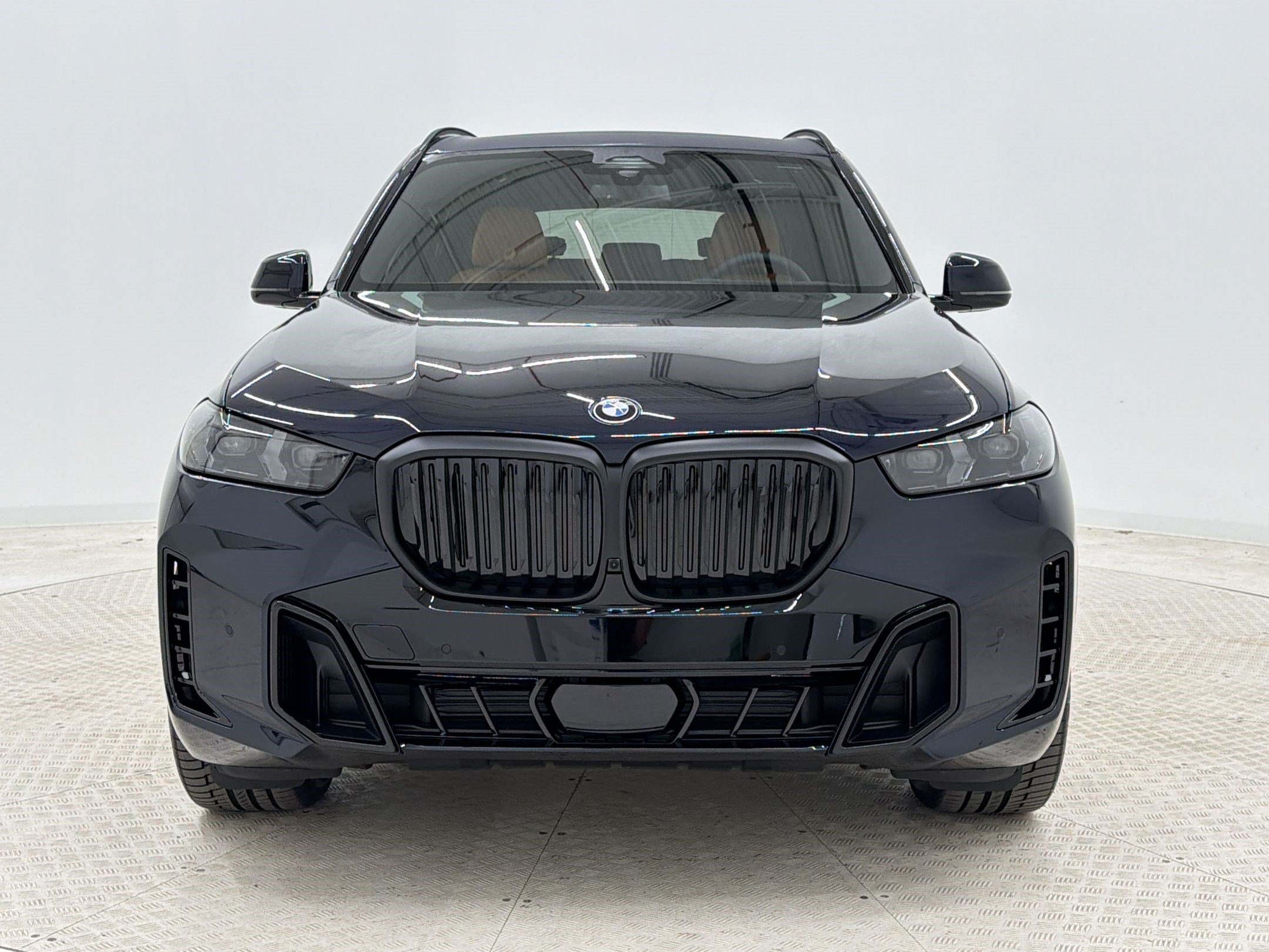 New 2026 BMW X5 xDrive40i w/ M Sport Package AWD/4WD image 6