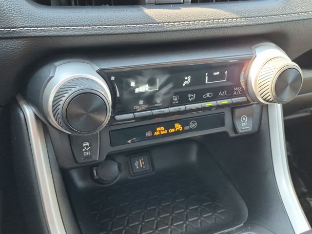 Certified 2023 Toyota RAV4 LE AWD/4WD image 14