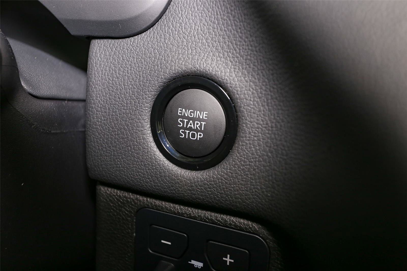 New 2026 Toyota Tundra Limited image 18