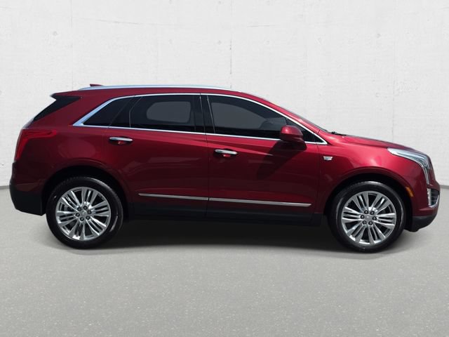 Used 2017 Cadillac XT5 Premium Luxury w/ LPO, Wheel Lock Package AWD/4WD image 4