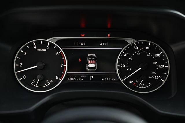 Used 2023 Nissan Rogue SL w/ SL Premium Package image 32