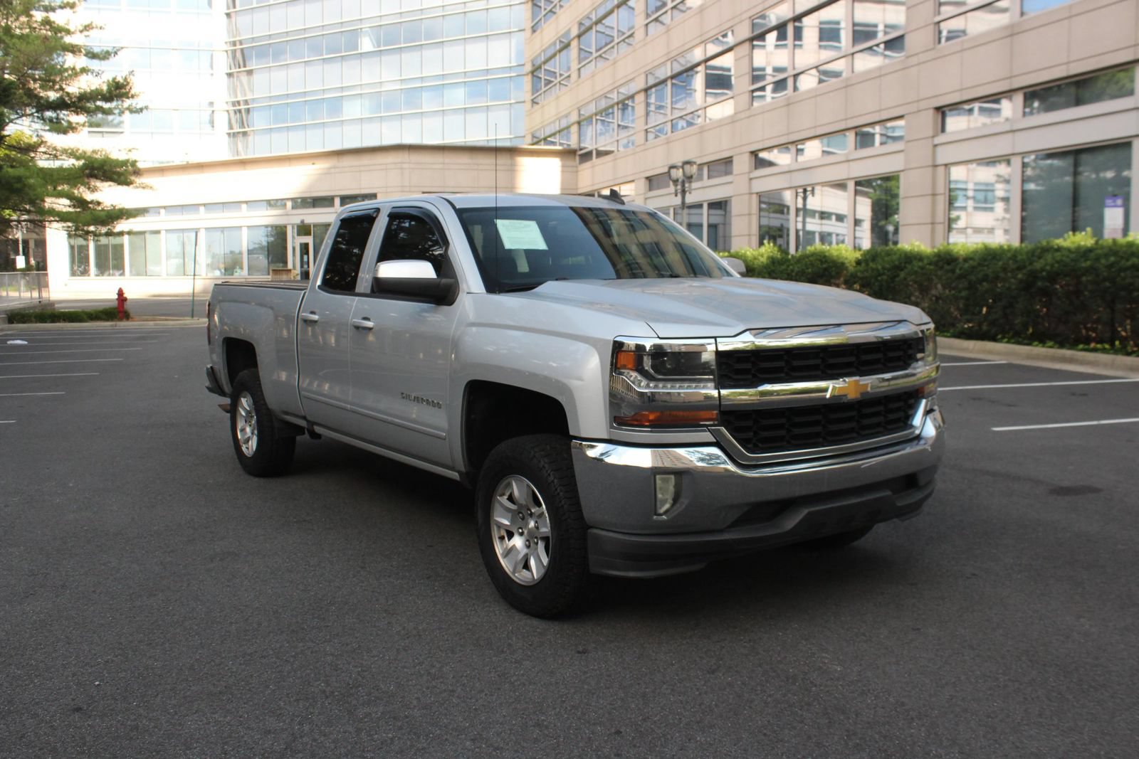Used 2017 Chevrolet Silverado 1500 LT w/ All Star Edition RWD image 1