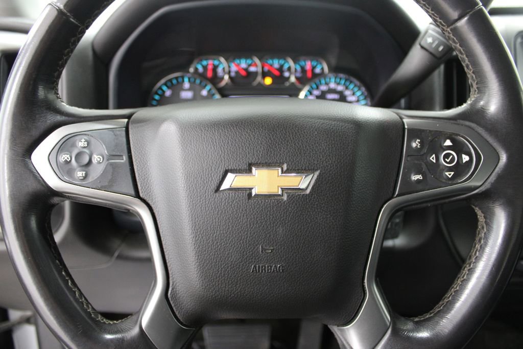 Used 2018 Chevrolet Silverado 1500 LT AWD/4WD image 34