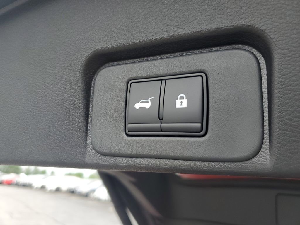 New 2026 Nissan Rogue SV image 14