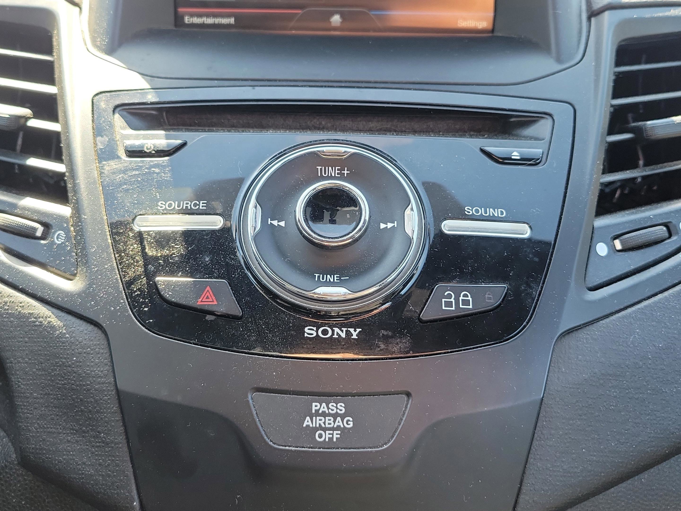 Used 2015 Ford Fiesta ST image 21