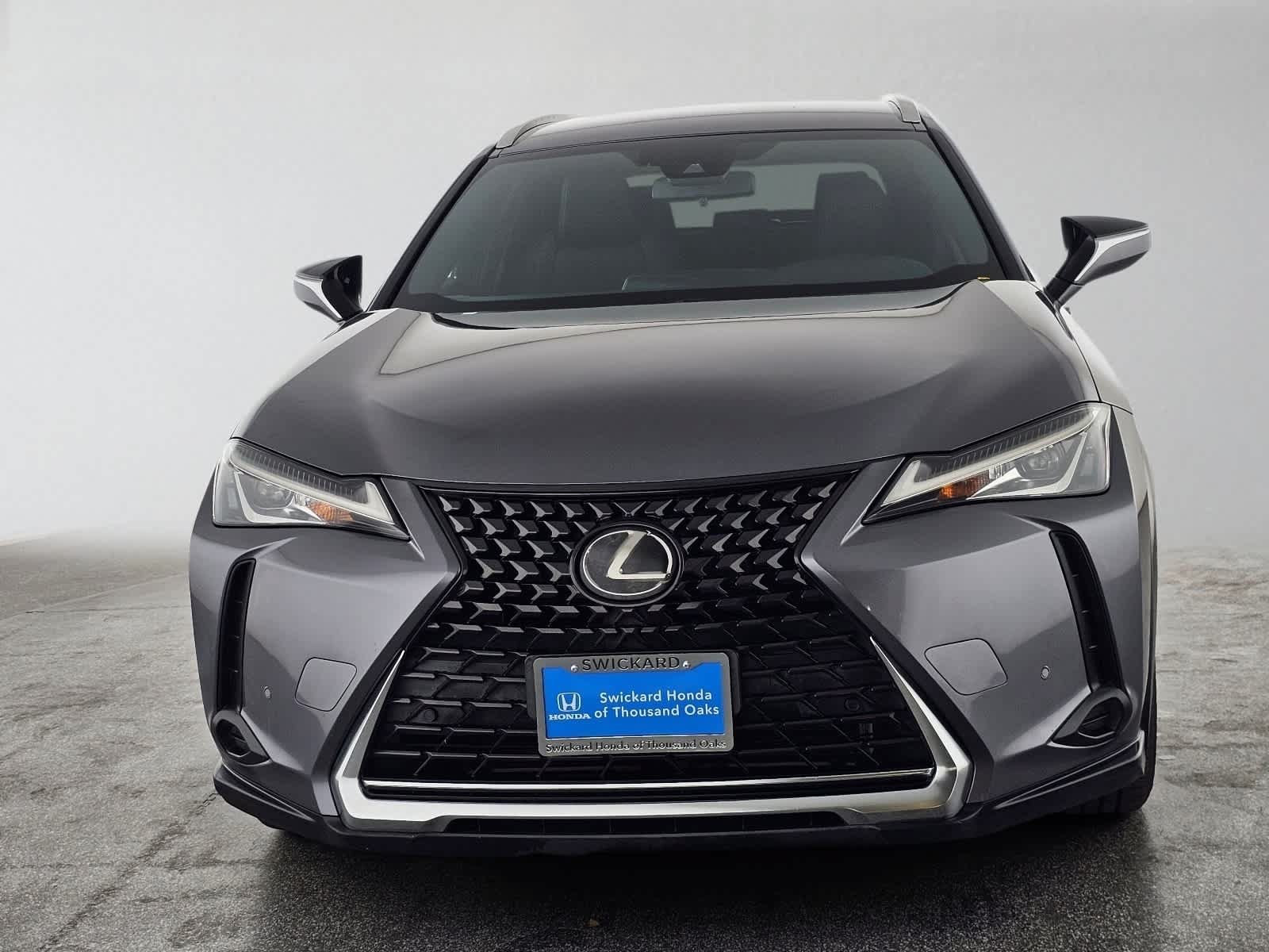 Used 2021 Lexus UX 200 w/ Accessory Package (Z2) FWD image 8