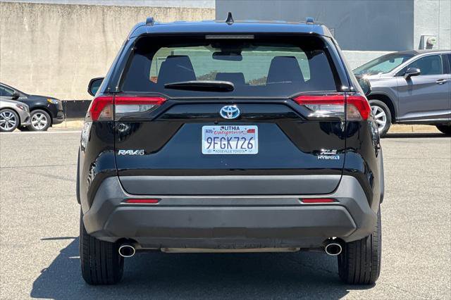 Certified 2023 Toyota RAV4 XLE AWD/4WD image 8