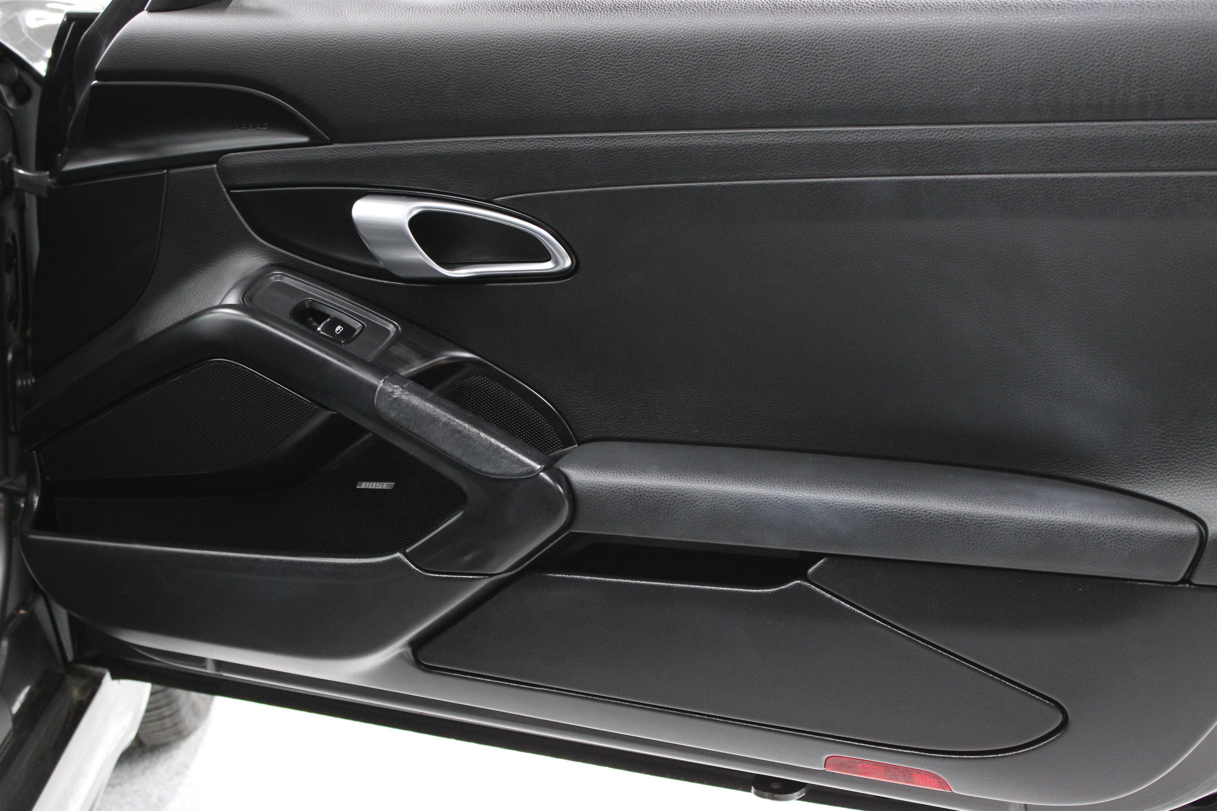Used 2021 Porsche 718 Boxster w/ Premium Package RWD image 28