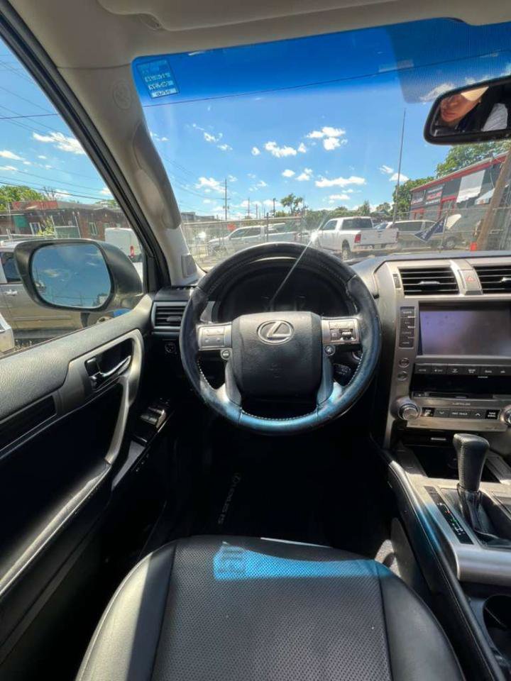Used 2014 Lexus GX 460 AWD/4WD image 27