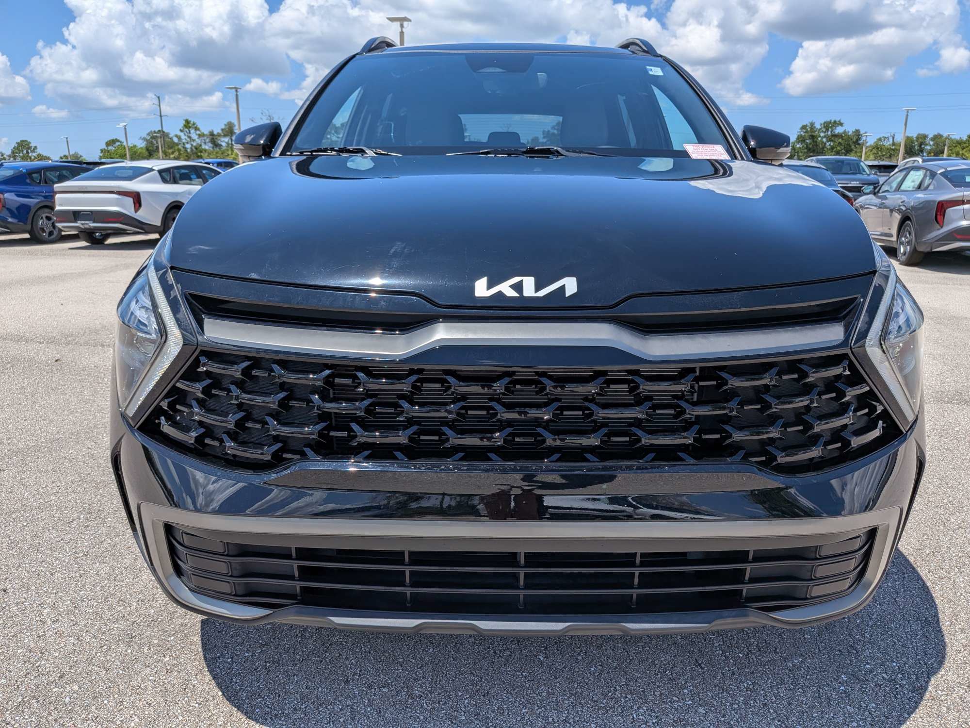 Certified 2023 Kia Sportage X-Line w/ X-Line Premium Package AWD/4WD image 3