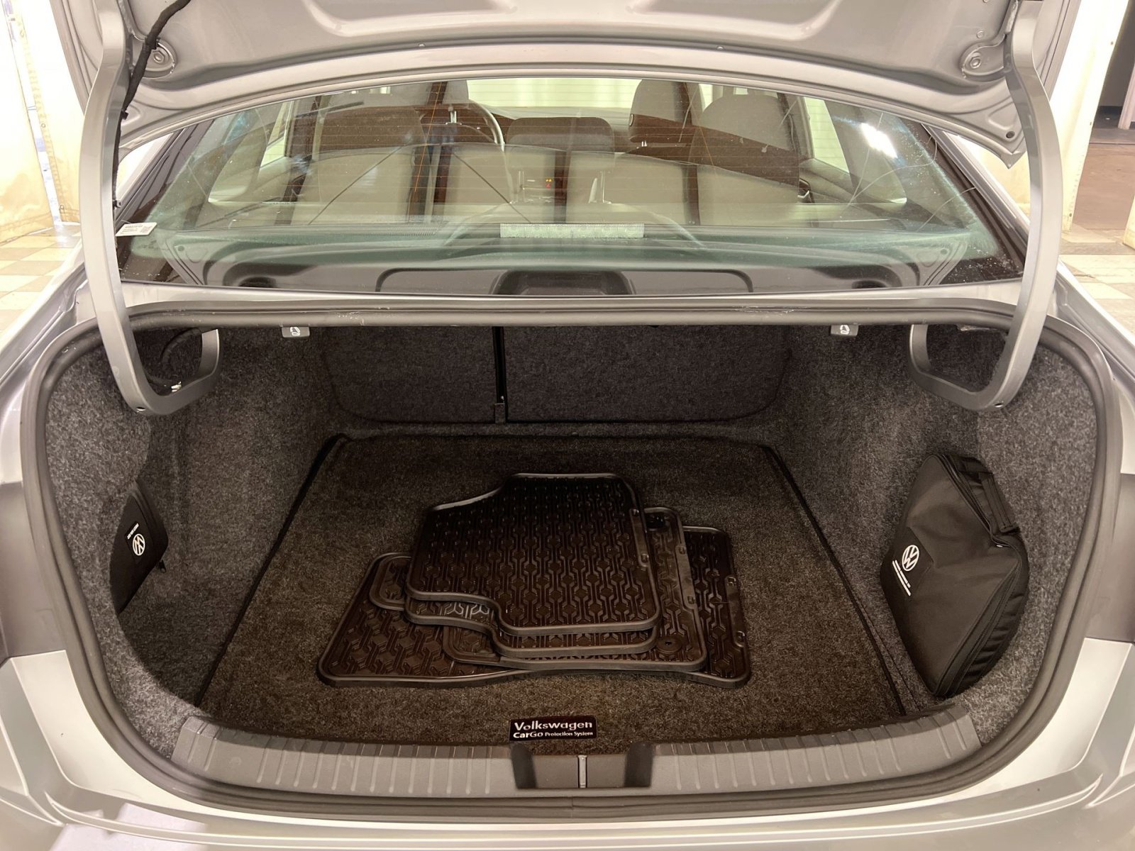 Used 2022 Volkswagen Jetta S image 25