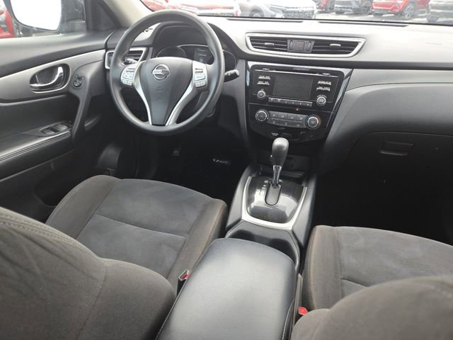 Used 2016 Nissan Rogue S image 22