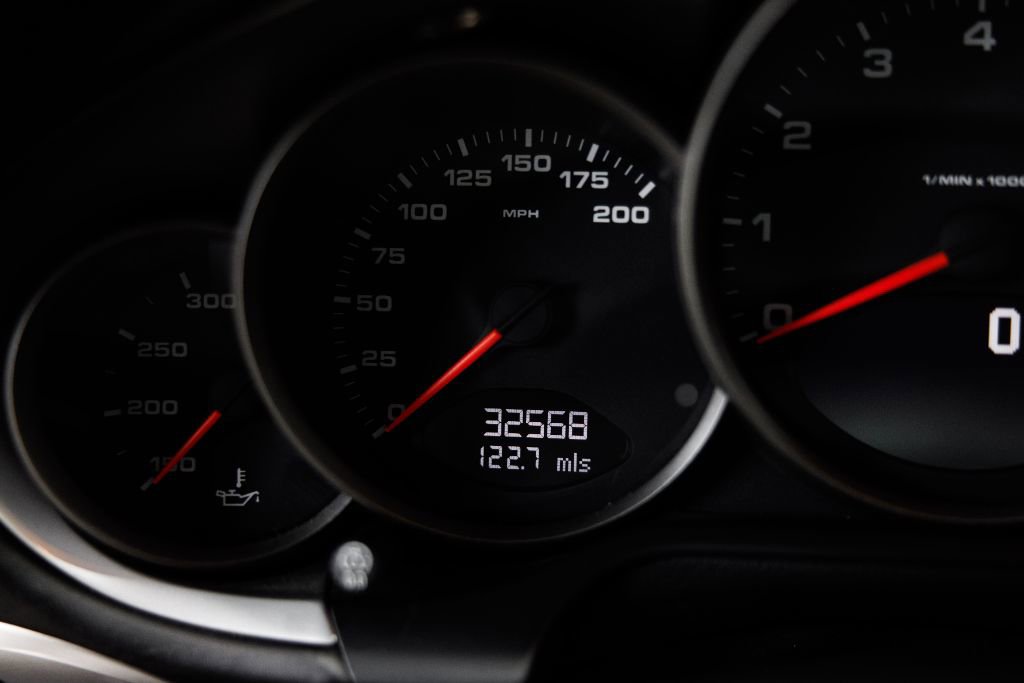 Used 2011 Porsche 911 Carrera GTS RWD image 21