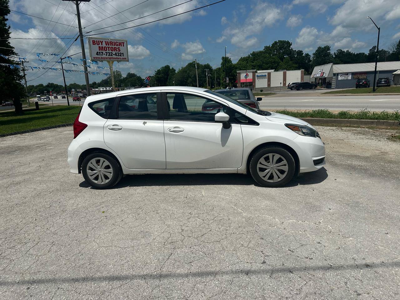 Used 2017 Nissan Versa Note S Plus FWD image 3