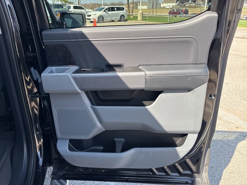 Used 2021 Ford F150 XLT w/ Equipment Group 302A High image 44