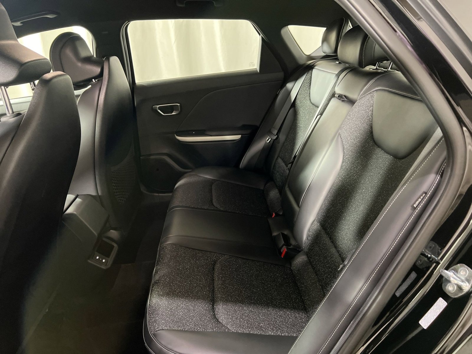 Used 2025 Kia K4 GT-Line image 25