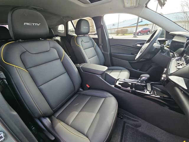 New 2026 Chevrolet Trax ACTIV w/ Sunroof Package image 27