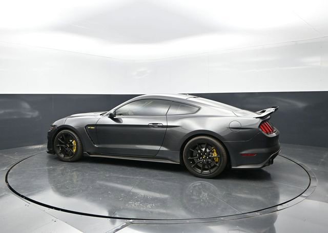Used 2020 Ford Mustang Shelby GT350 w/ Technology Package RWD image 2