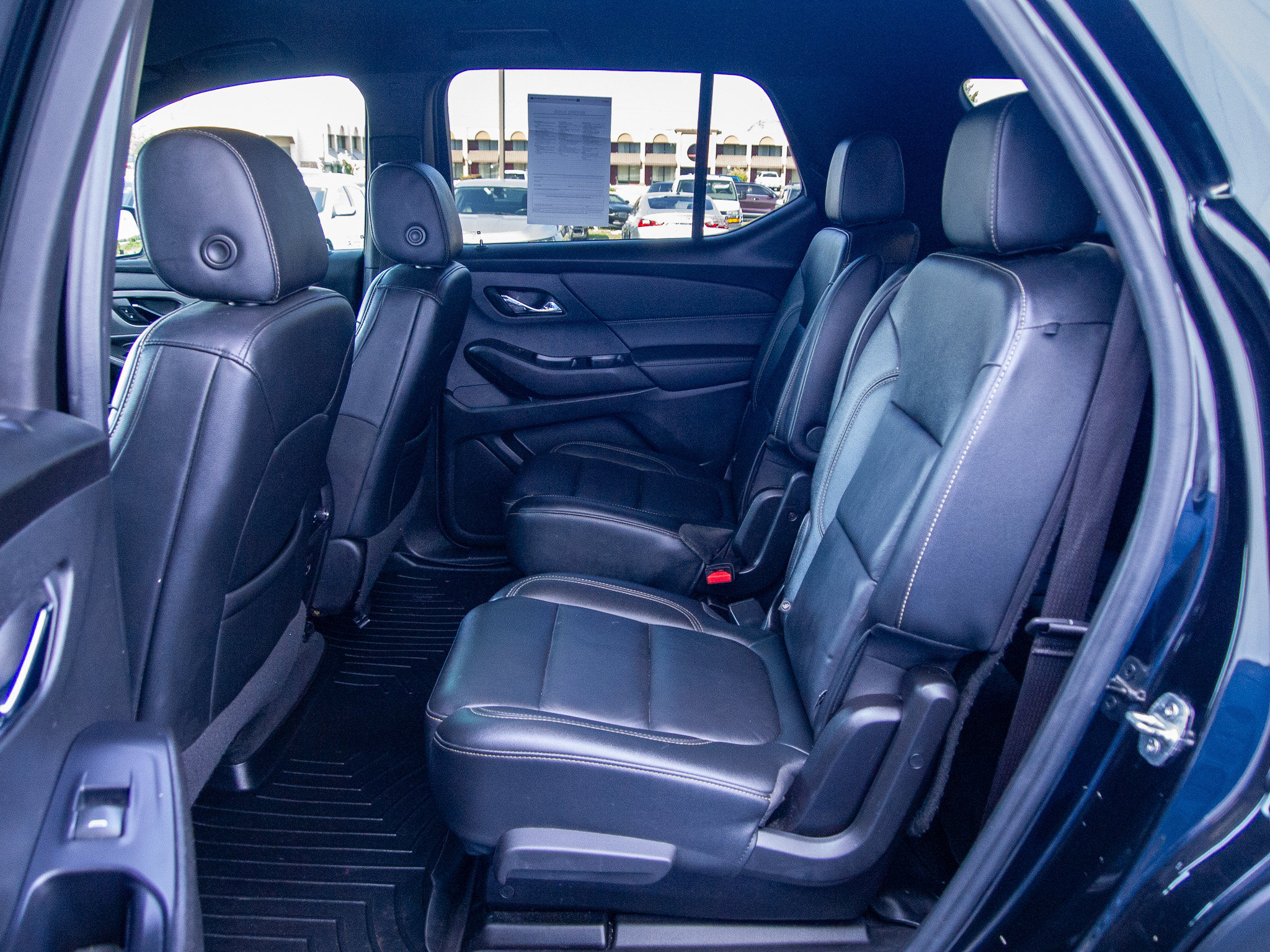 Used 2022 Chevrolet Traverse LT AWD/4WD image 25