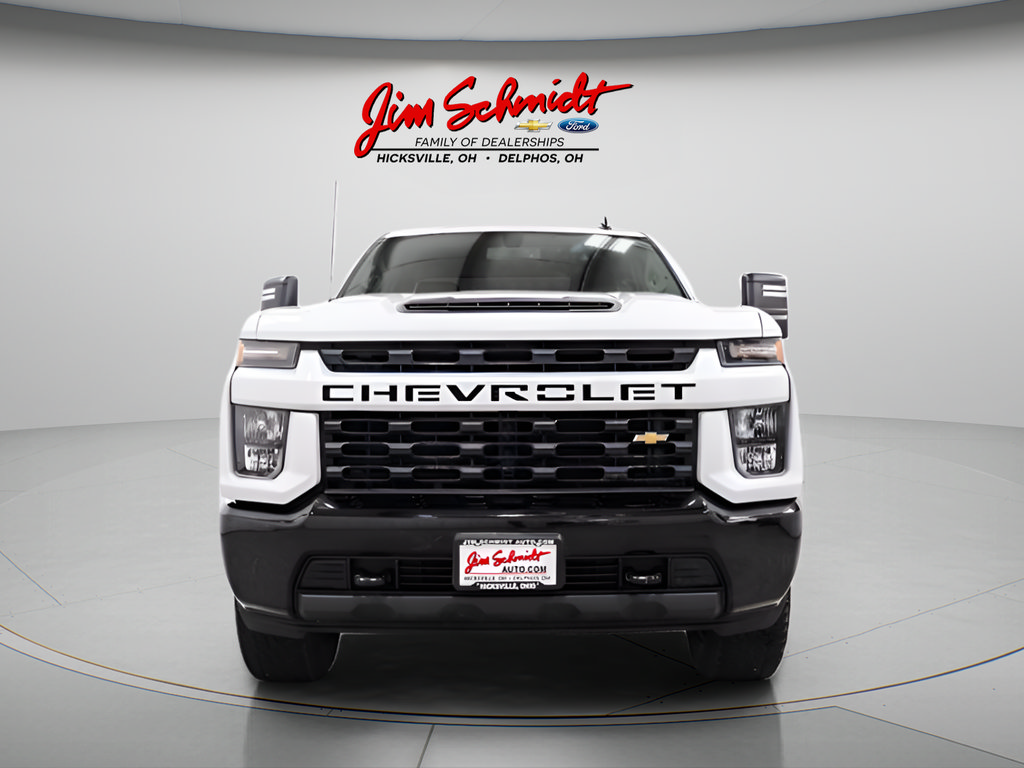 Used 2021 Chevrolet Silverado 2500 Custom w/ Custom Value Package AWD/4WD image 2