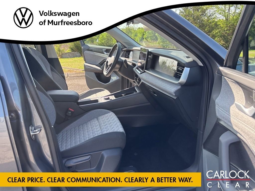 Certified 2025 Volkswagen Tiguan S FWD image 24