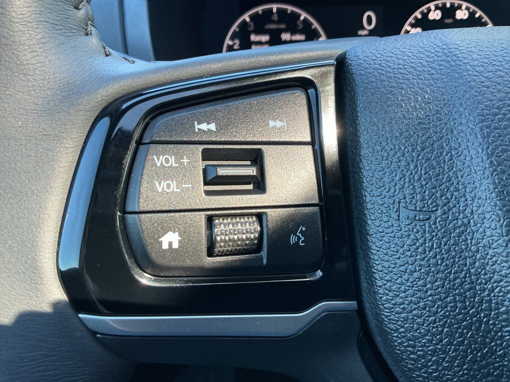 Used 2026 Honda Odyssey Touring image 24