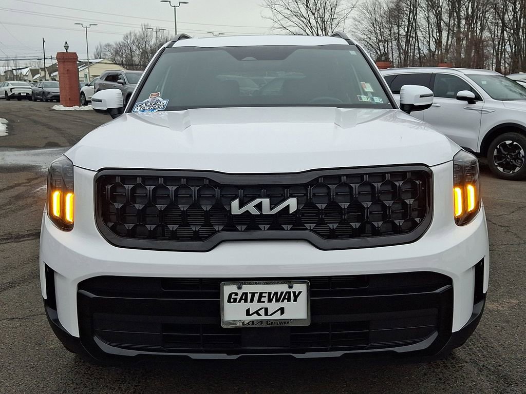 Certified 2024 Kia Telluride EX X-Line image 3