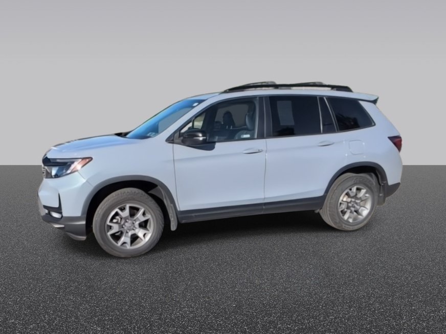 Used 2023 Honda Passport TrailSport image 5