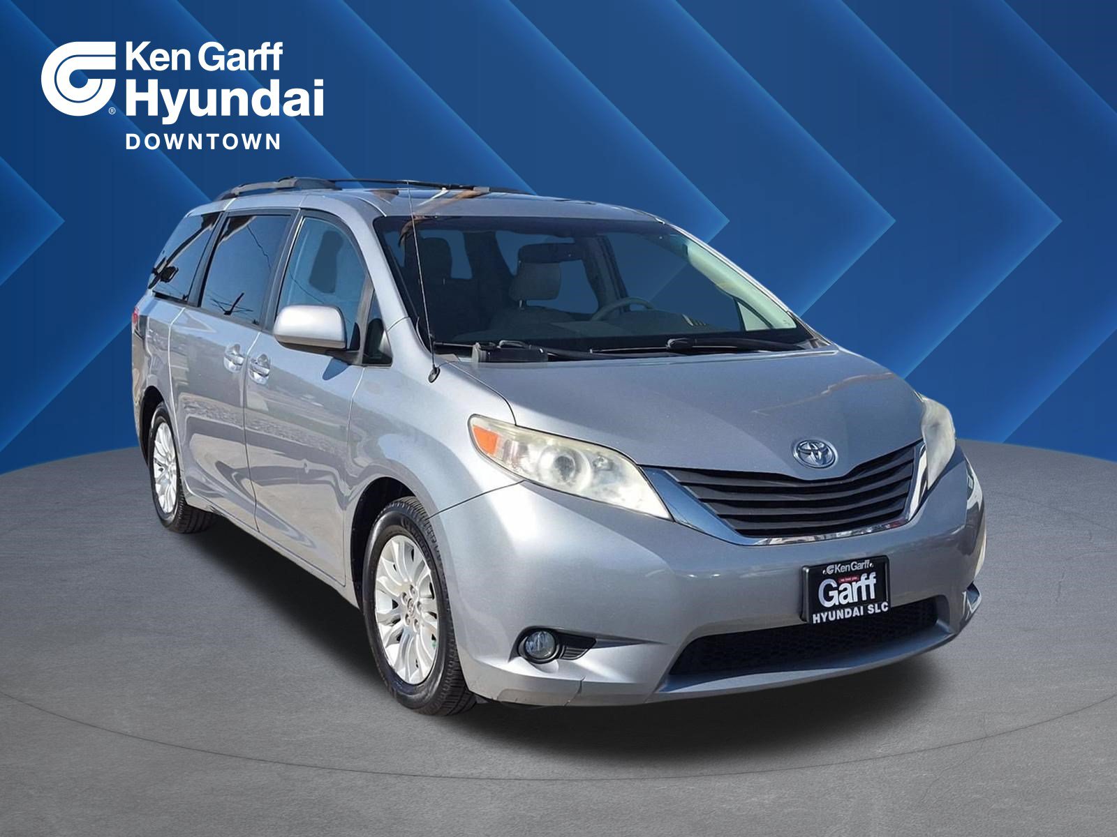 Used 2014 Toyota Sienna XLE