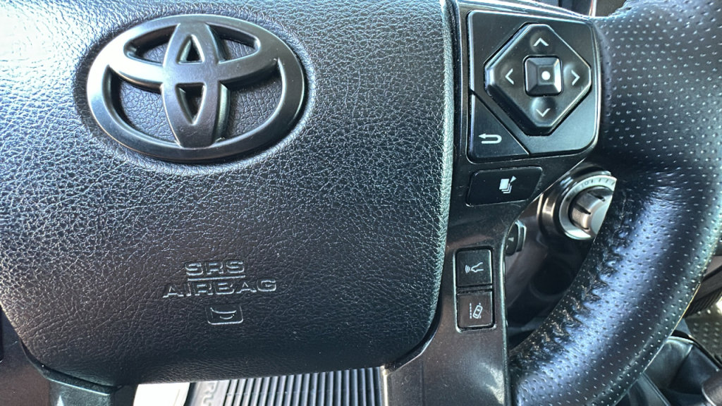 Used 2023 Toyota 4Runner TRD Off-Road Premium image 20