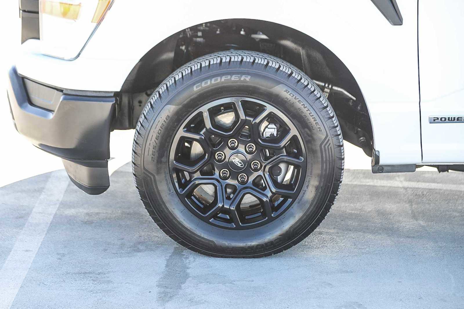 Used 2022 Ford F150 XL w/ Trailer Tow Package image 10