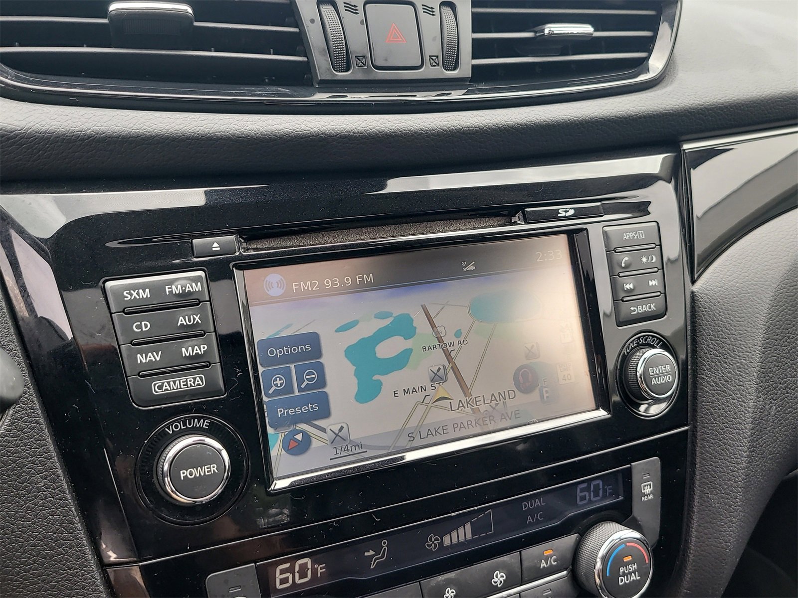 Used 2017 Nissan Rogue Sport SL w/ SL Premium Package image 23