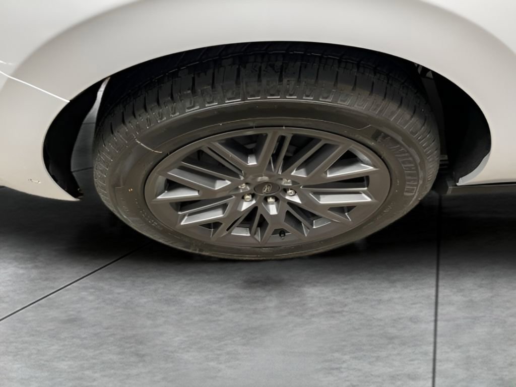 New 2025 Ford Expedition Platinum w/ Stealth Performance Package image 8