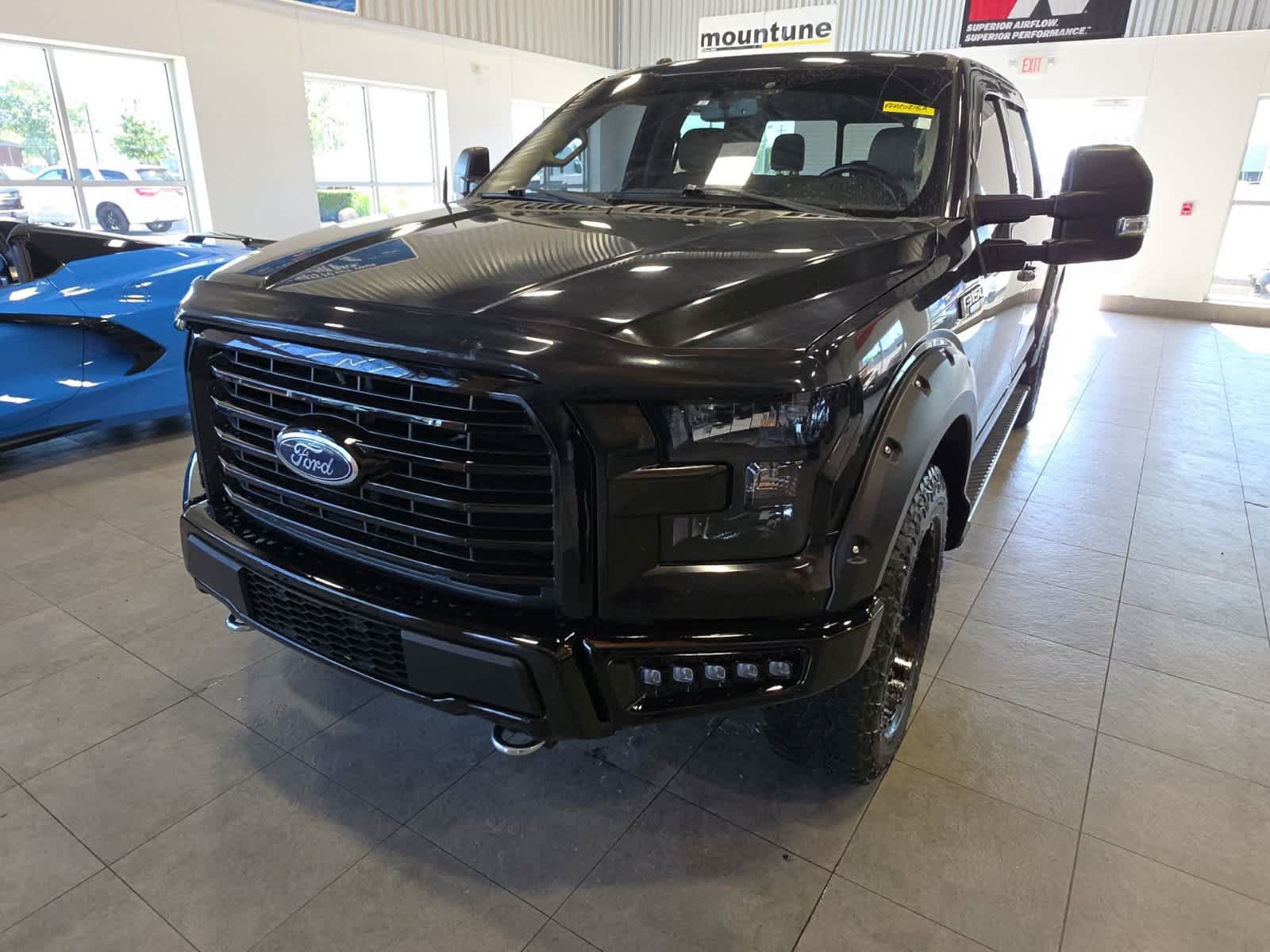 Used 2015 Ford F150 XLT w/ Equipment Group 302A Luxury AWD/4WD image 1