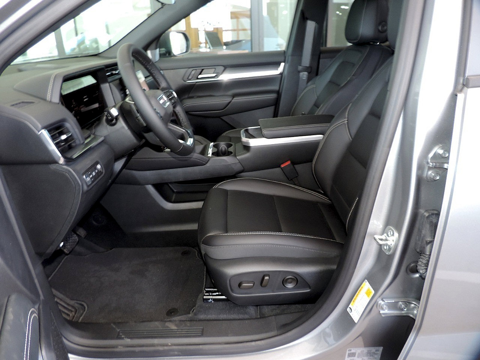 New 2026 GMC Terrain Elevation FWD image 15
