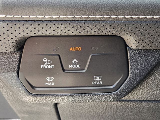New 2026 Volkswagen Atlas SEL Premium R-Line AWD/4WD image 19