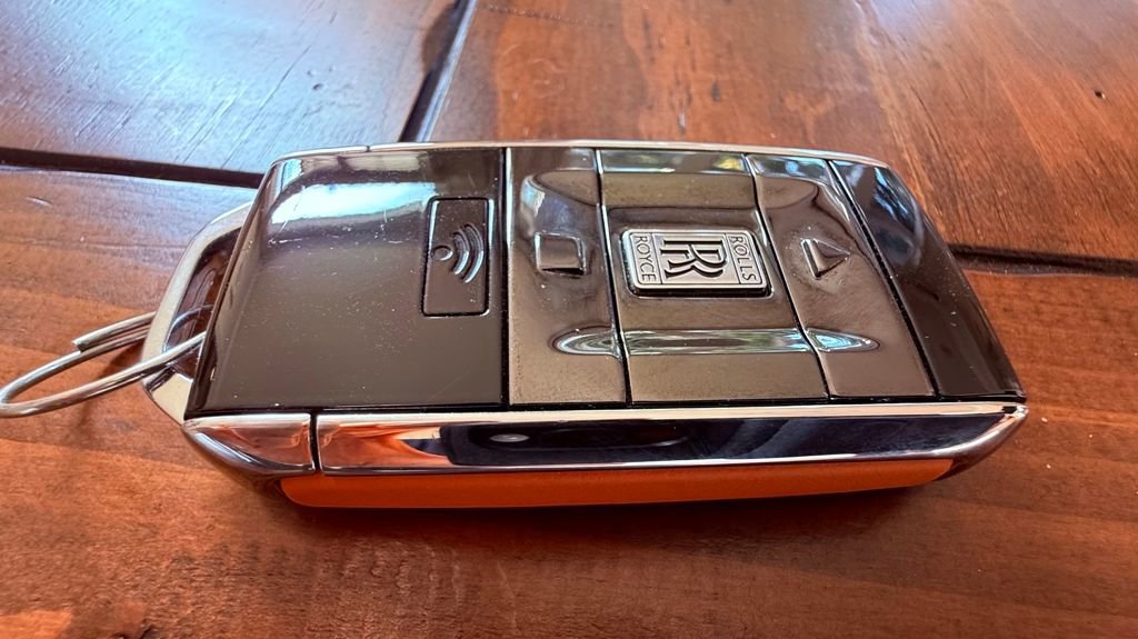 Used 2024 Rolls-Royce Cullinan w/ Leather Finishing Pack image 21