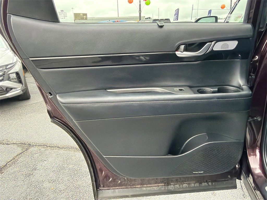 Used 2021 Hyundai Palisade Limited image 22