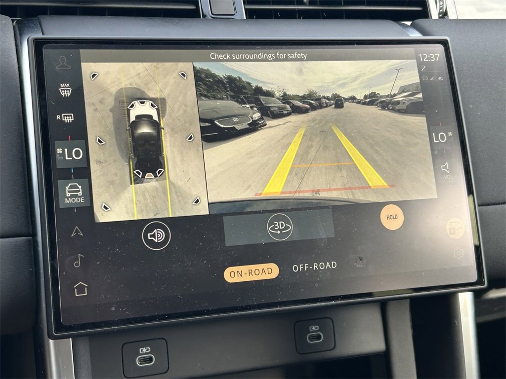 Used 2024 Land Rover Discovery Sport S image 38