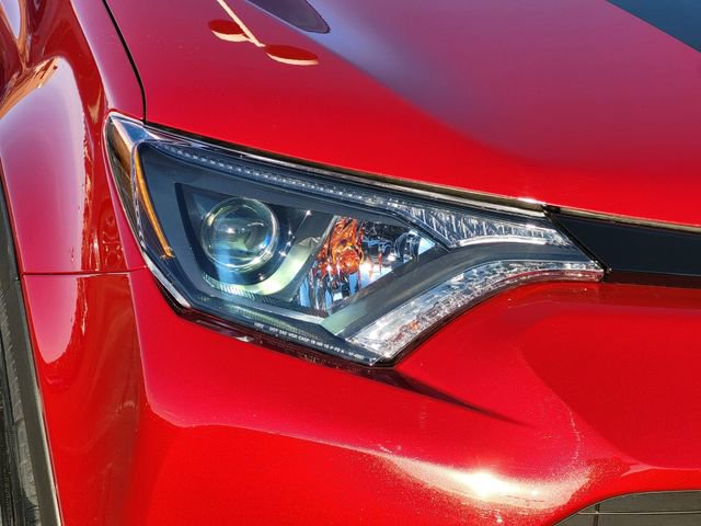 Used 2018 Toyota RAV4 Adventure image 27