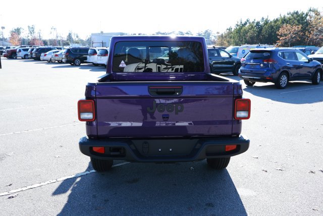 New 2026 Jeep Gladiator Sport image 7