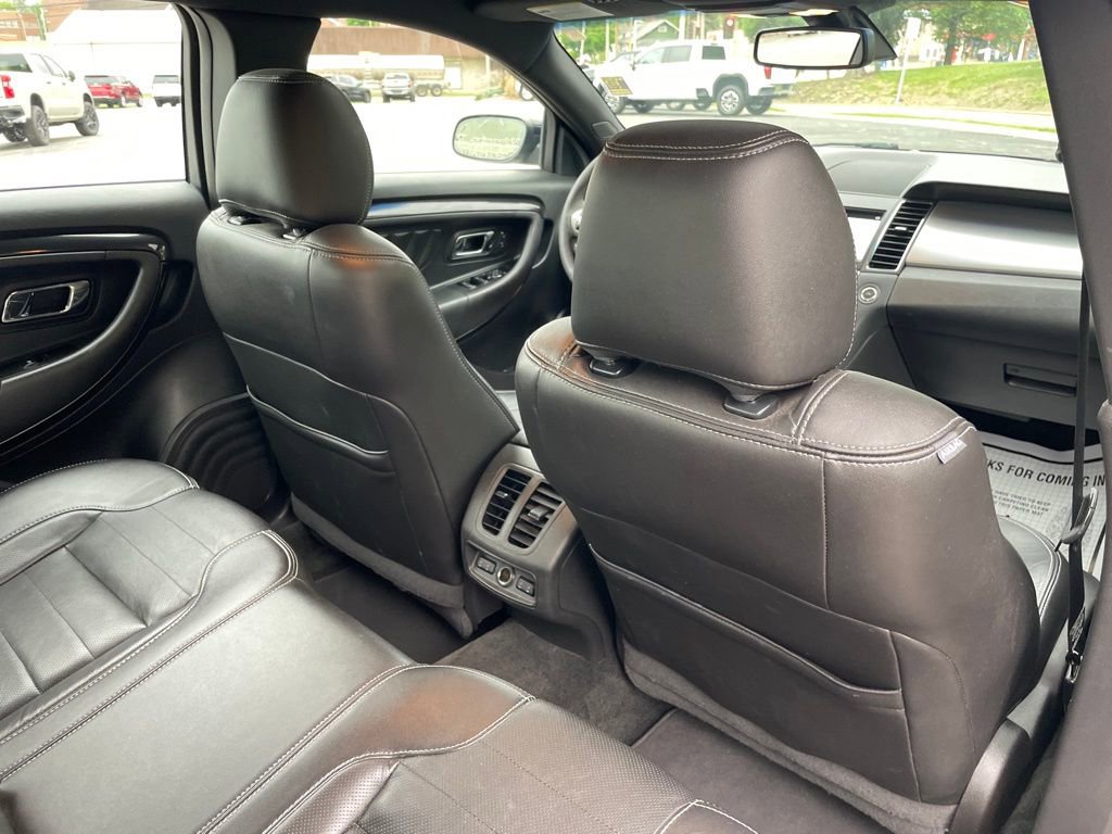 Used 2016 Ford Taurus SHO w/ Equipment Group 401A AWD/4WD image 38