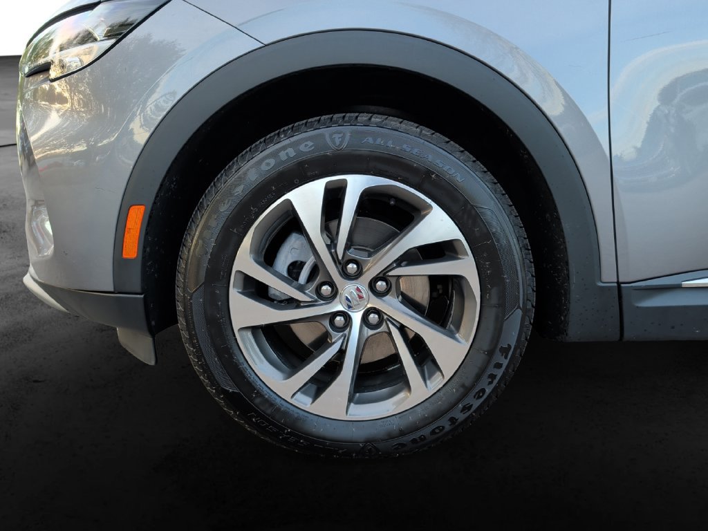 Used 2022 Buick Envision Essence w/ Technology Package I AWD/4WD image 9