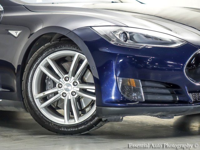Used 2015 Tesla Model S 70D AWD/4WD image 3