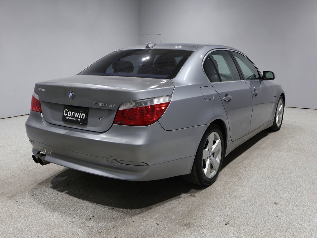 Used 2006 BMW 530xi Sedan AWD/4WD image 2