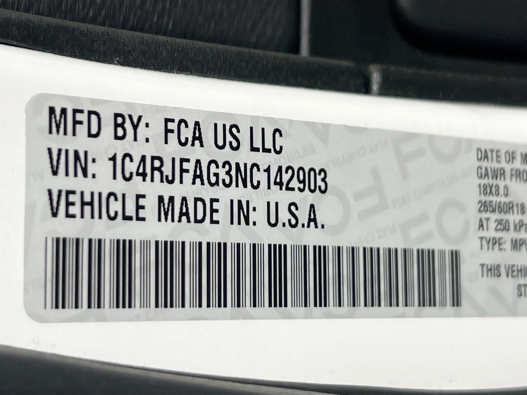 Used 2022 Jeep Grand Cherokee Laredo E AWD/4WD image 30